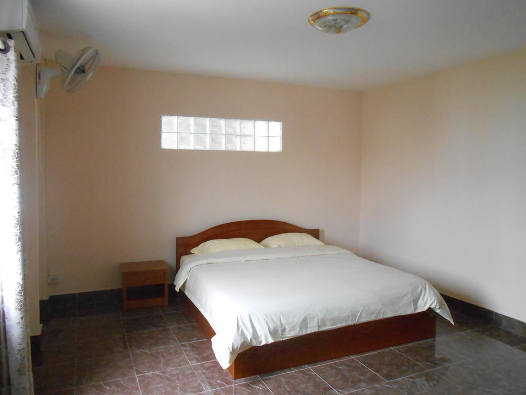 Bayern Guesthouse Ban Nongdouang Chambre photo