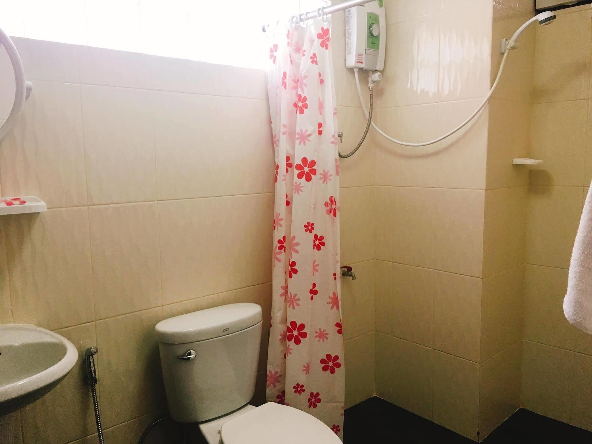 Bayern Guesthouse Ban Nongdouang Extérieur photo